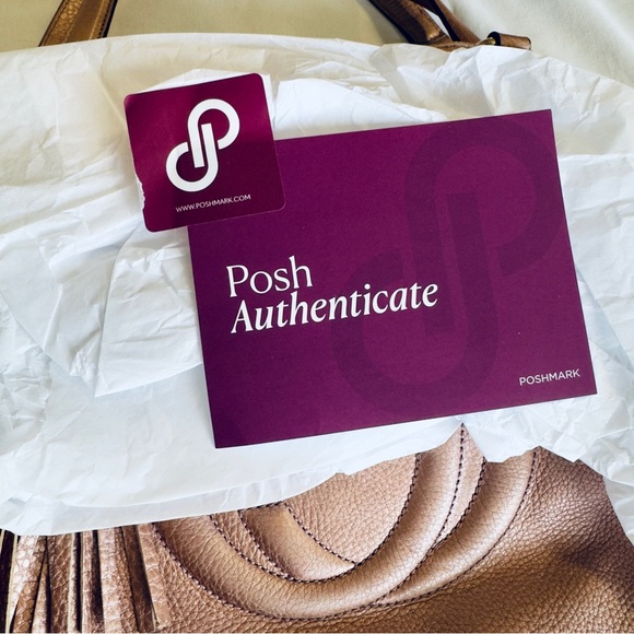 Gucci Rose Gold Metallic Pebbled Leather Soho Shoulder Bag - Picture 10 of 16